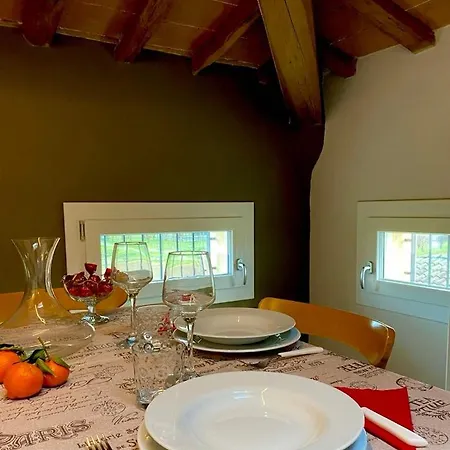 Bed & Breakfast La Casa Di Valeria - Modena