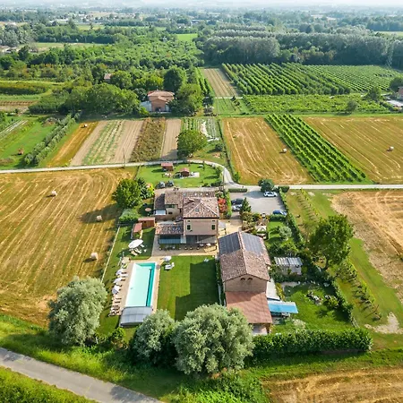 La Casa Di Valeria - *