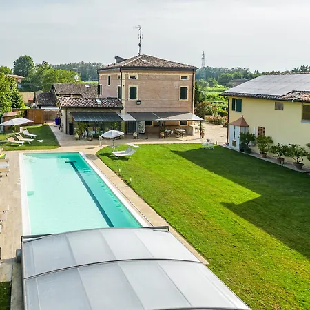 La Casa Di Valeria - *