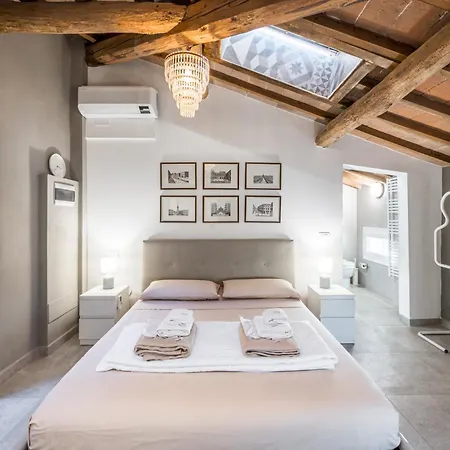 Bed & Breakfast La Casa Di Valeria - Modena