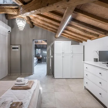 La Casa Di Valeria - Bed & Breakfast Modena