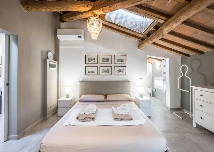 Bed & Breakfast La Casa Di Valeria - Modena