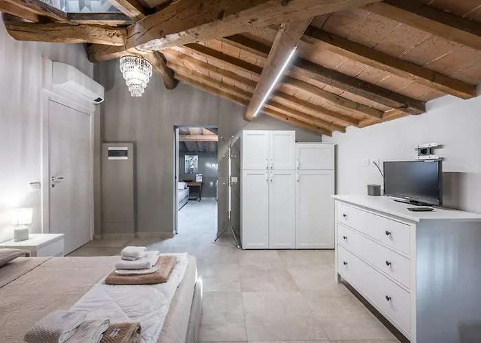 La Casa Di Valeria - Bed & Breakfast Modena